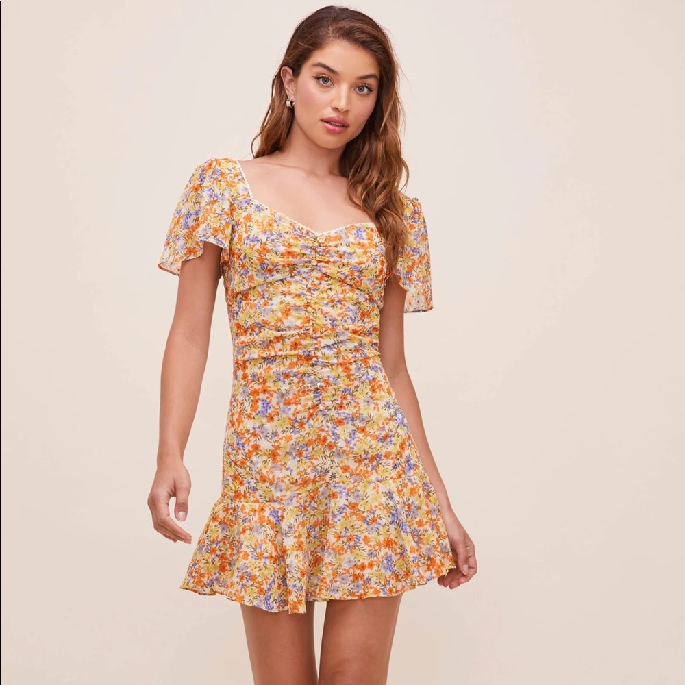 ASTR So Smitten Floral Mini Dress NWT!